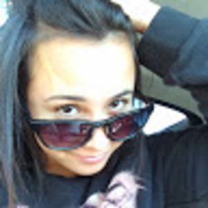 Meet your Posher, Jacqueline